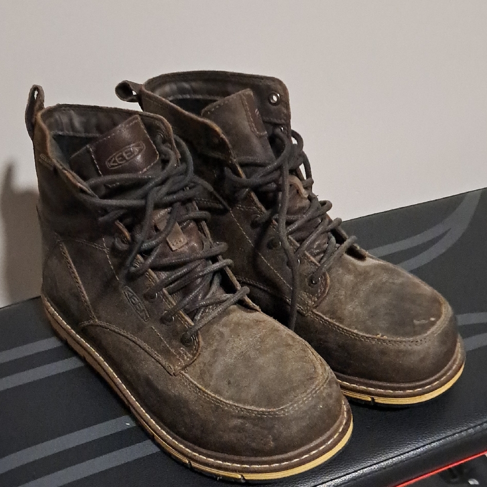 Ecco Brown Leather Ankle Boots with Moc-Toe